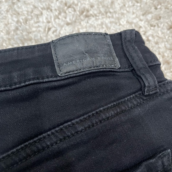 American Eagle Black Distressed Skinny Jeans (Next Level Stretch) Size 4L - Picture 6 of 7